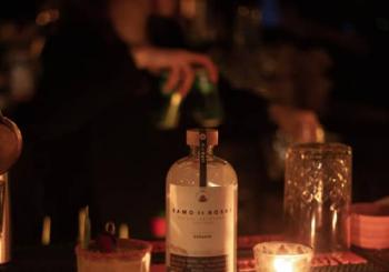 MEZCAL LAB CON BOMBONES ARTESANOS Madrid