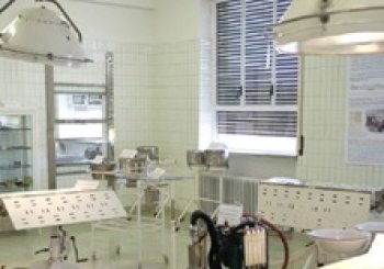 Quirófano Negrín - Visita educativa en Madrid