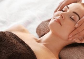 Masaje facial Kobido: rejuvenece tu rostro con resultados duraderos Valencia