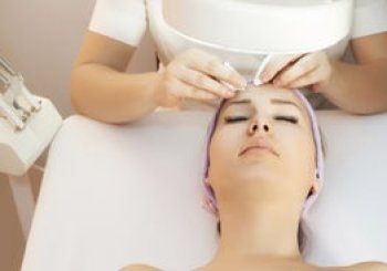 Rejuvenece tu piel con el tratamiento Mesobiolift de RÖSS en Madrid