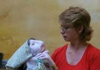 Contes en anglès amb Serena's English Puppet Theatre en Felanitx
