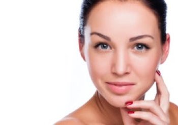 Eliminación de manchas y marcas de acné con láser IPL en Madrid