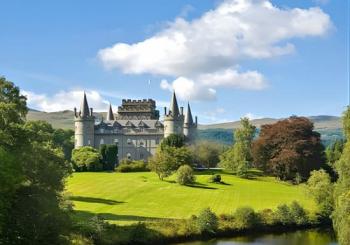 1-Day Castles, West Highlands and Loch Lomond Tour from Edinburgh