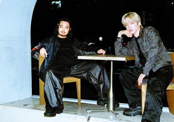 Creepy Nuts en México