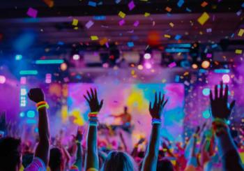 Mingo Bingo: La fiesta neon más salvaje en Madrid