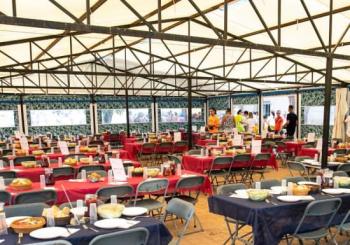 32 Actividades de Humor Amarillo + Comida en Trogloditas Madrid