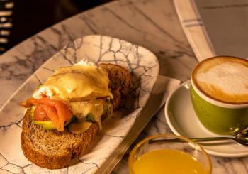 Brunch en El Escondite de Villanueva Madrid