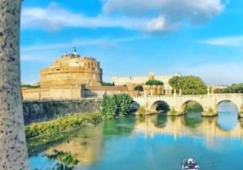 Castel Sant'Angelo: Biglietto d'ingresso + Tour in barca Hop-on Hop-off Roma