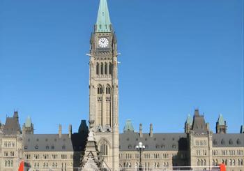 Ottawa Hop-On Hop-Off Sightseeing Tour