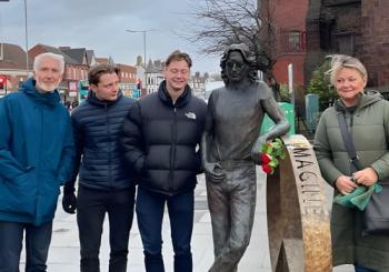 Beatles & Beer tour A Journey Through Liverpool Pubs and Melodies