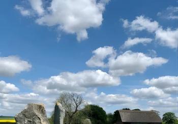 From London: Stonehenge & the Stone Circles of Avebury