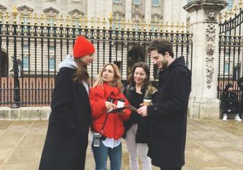 The Murder by Trafalgar Square: Interactive Game Experience (in English only) a London