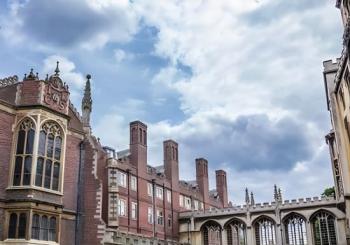 Discover Oxford and Cambridge London