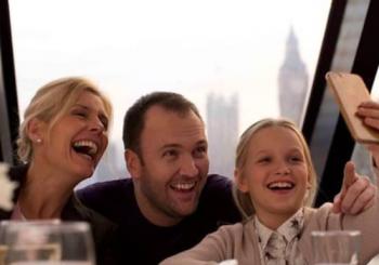 Lunch River Cruise on the Thames with 2-Course Meal London
