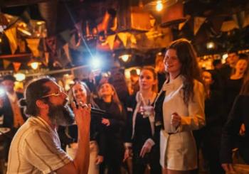 Mr Fogg's Live Music Brunch en London