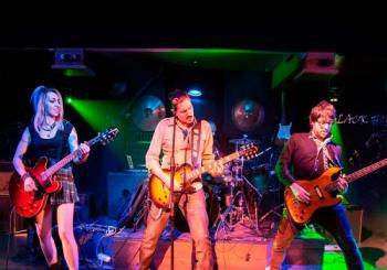 Autumn Gold – EU's No. 1 Tribute to The Cranberries (The Lizberries) Alicante