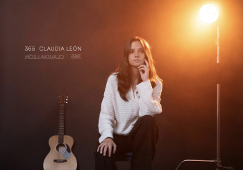 Claudia León en el Teatro Rigoberta Madrid