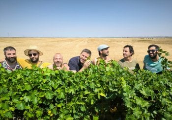 Elsa Bhör en Taberna JJ especial resurrección en Granada