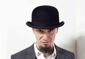 J-AX – NON APRITE QUEL TEATRO en Brescia