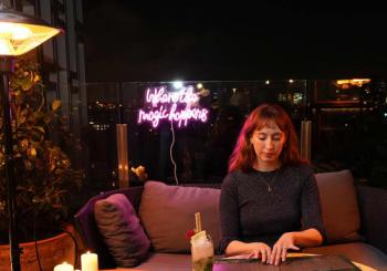 Tarot & Cocktails en Eleven Rooftop en Barcelona