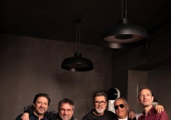 Jordi Évole y Los Niños Jesús en malandar en Sevilla