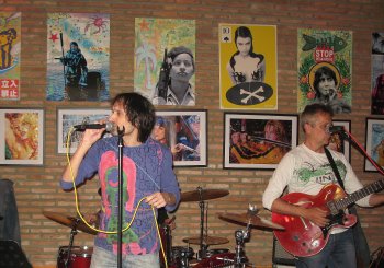 BAJOCUERDA 180426 en Sevilla