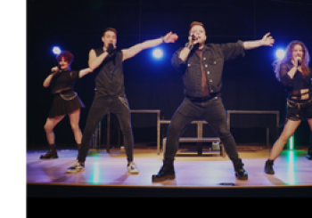 ¡Salta! El musical de la radio fórmula - Pedro Muñoz Pedro Muñoz