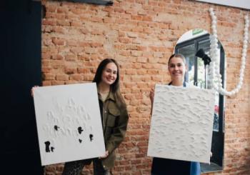 Taller de Arte Texturizado con Vino Ilimitado en Madrid