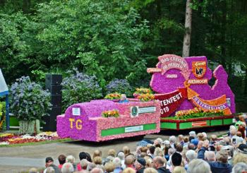 Buntes Programm (74. Blütenfest Wiesmoor)