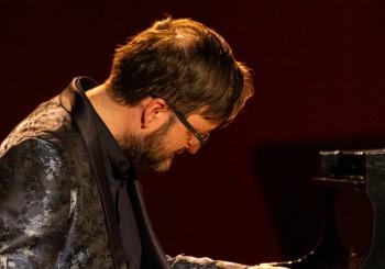 El Pianista de la Mano Izquierda. De Ludovico a Paco de Lucía en A Coruña