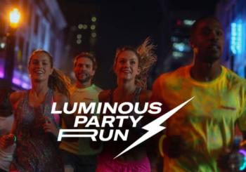 Luminous Party Run: Meet New People in a Neon Night Run en Adelaide