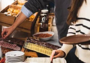 Desayuno Buffet en La Catorce en Madrid