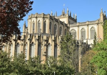 Visita guiada a la Catedral Nueva de Vitoria-Gasteiz (Catedral de María Inmaculada) Araba/Álava