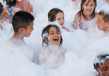 OLA DE LETRAS: FIESTA DE LA ESPUMA Palmas, Las