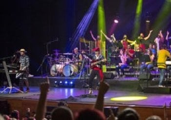 Concierto de Obeses i La Cobla Jove de Berga i Malherba en Barcelona