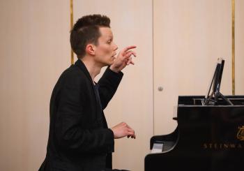 Joonas Ahonen, piano en Marfil