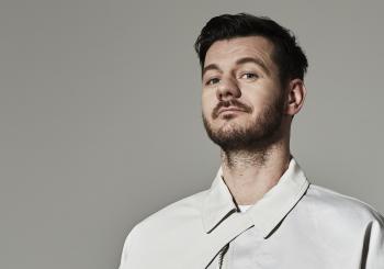 ALESSANDRO CATTELAN - Benvenuto nell’AI! a Santa Maria degli Angeli
