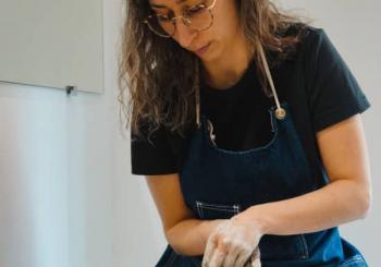 Tournez vos céramiques en petit comité a Paris