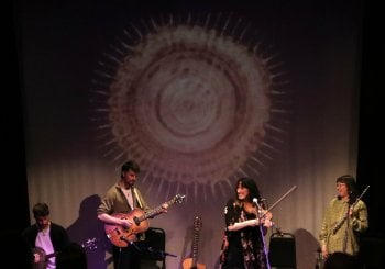 Dee Armstrong & Sons – concert Balears, Illes