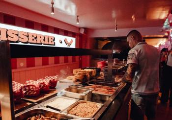Refill Club, buffet à volonté le plus décadent de Paris