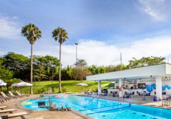 Pullman Day Pass - Day Use Guarulhos