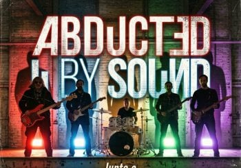 Abducted by sound y Los Vesinos en concierto en Barcelona