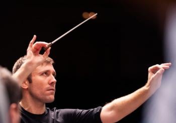 SINFÓNICA DE GALICIA - 30/04/27 - BLUMINE-MAHLER-ROBERTO GONZÁLEZ-MONJAS a A Coruña