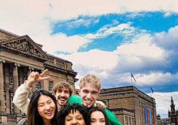 Edinburgh New Town - Interactive Treasure Hunt & Exploration Game for up to 5