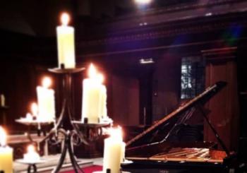 Moonlight Sonata at Christmas by Candlelight at St Giles Cathedral en Edinburgh