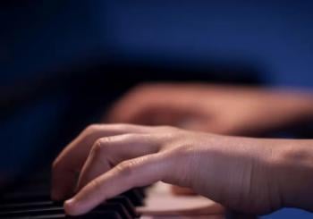 New Year's Eve Moonlight Sonata by Candlelight at Manchester Cathedral
