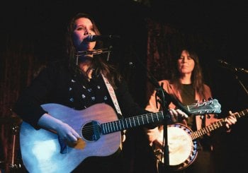 TESS LIAUTAUD with JESSIE SHANKS + JOLIET BOUND en Zaragoza