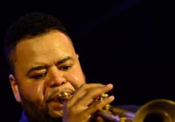 Jumaane Smith en GRANADA