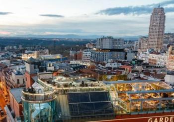 Menú de fin de año en Inhala Terraza 2026 en Madrid
