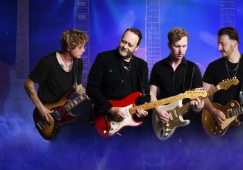 The Story of Guitar Heroes Reino Unido